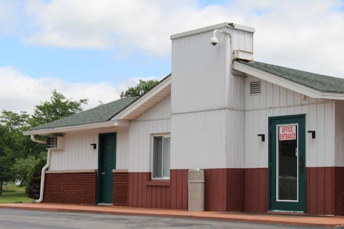Blisspoint Inn Fka Motel 6T7 Indianapolis Exteriér fotografie