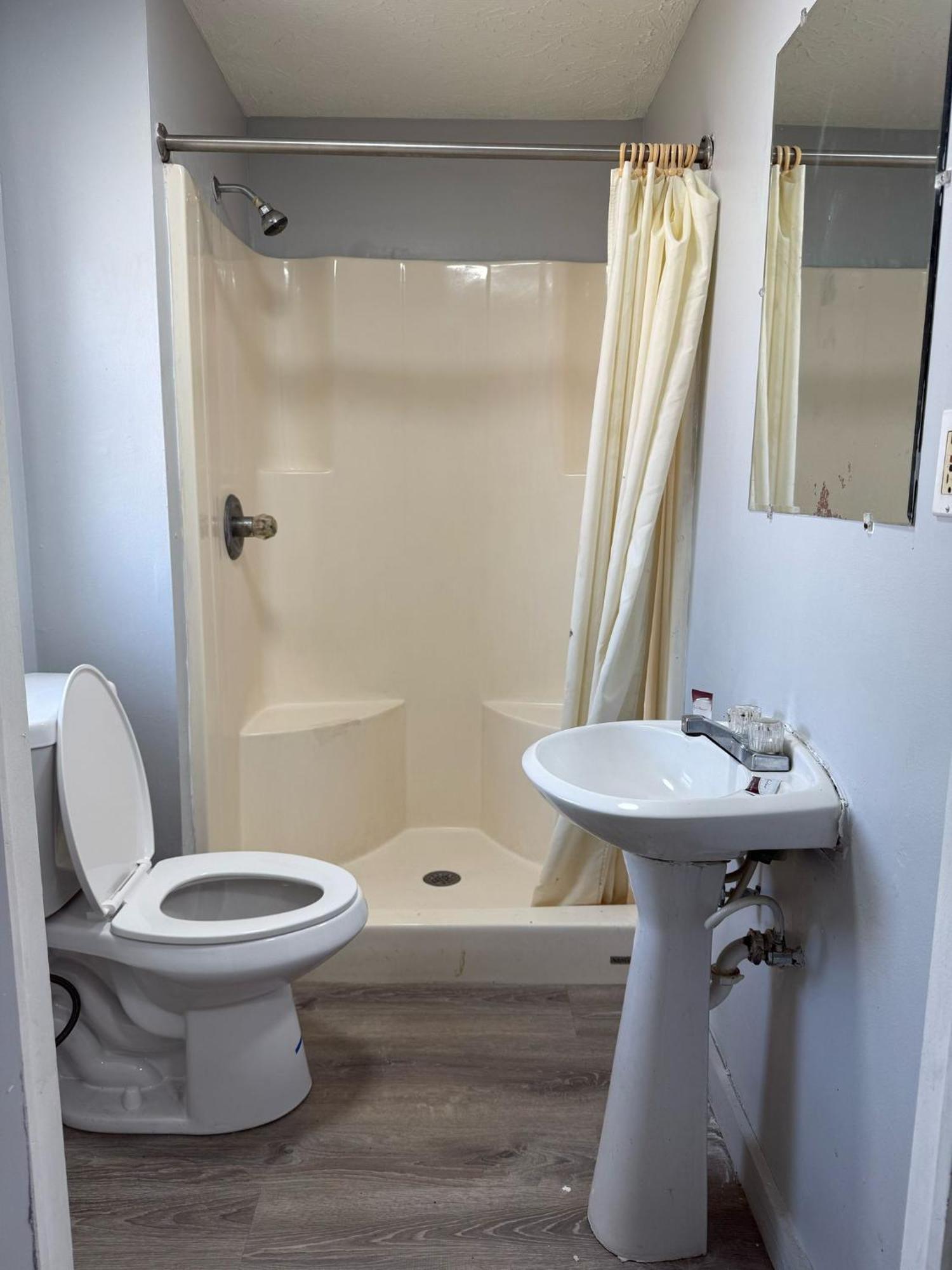 Blisspoint Inn Fka Motel 6T7 Indianapolis Exteriér fotografie